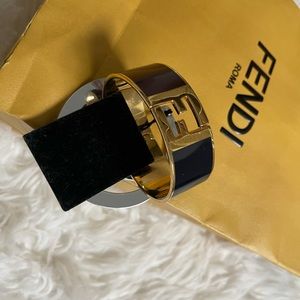 Fendista bangle/ SALE ‼️‼️